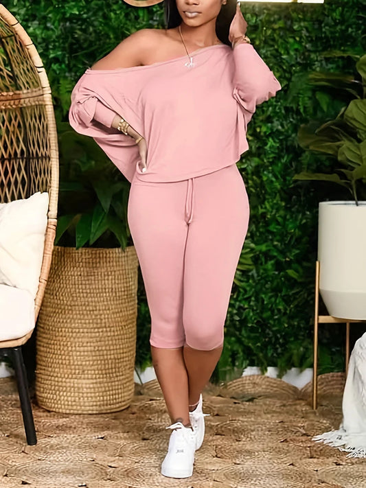 Plus Size Oblique Shoulder Top & Capri Pant Set